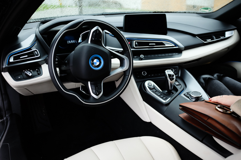 StyleShiver-BMW-I8-8
