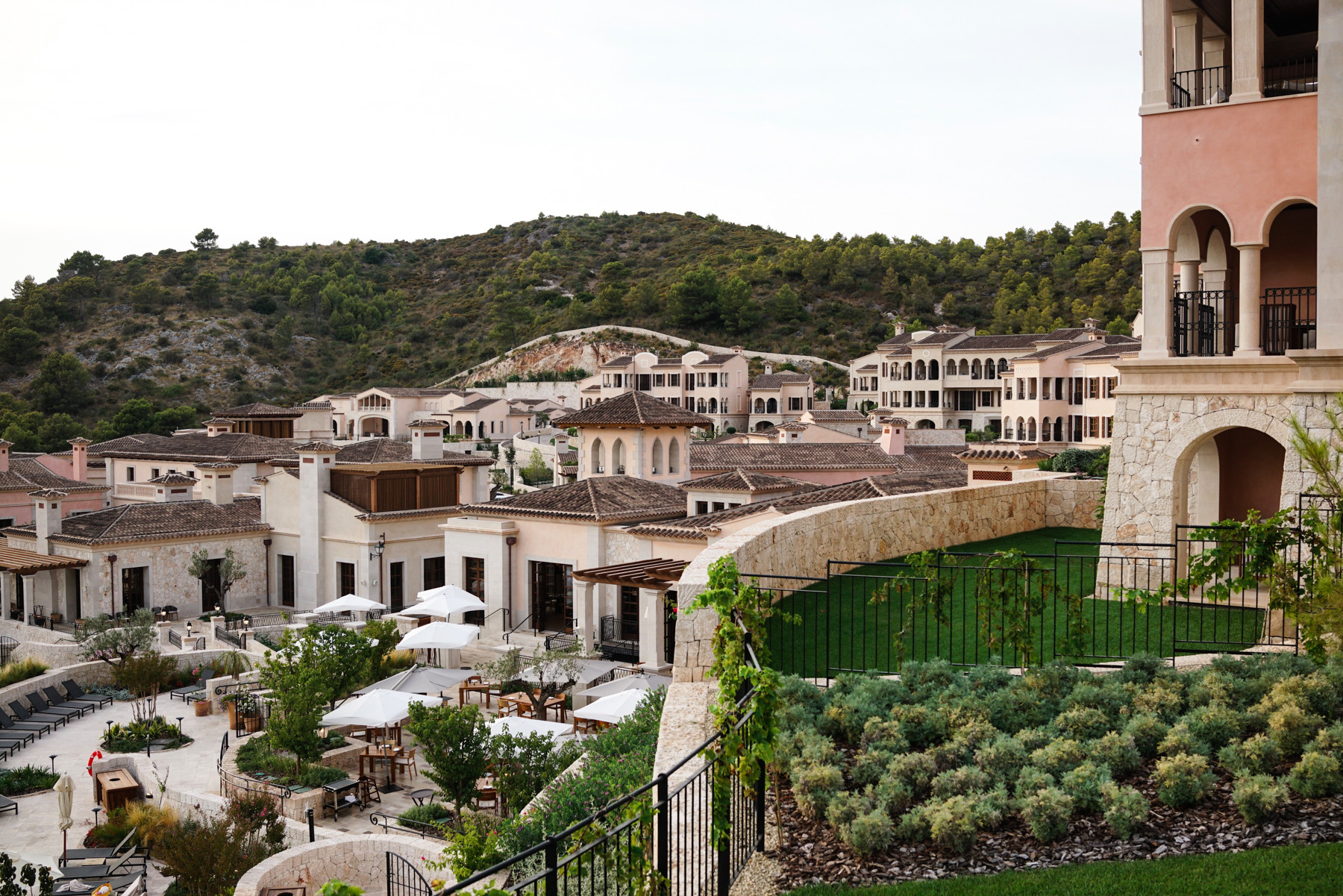 Hotel Review Park Hyatt Mallorca Style Shiver